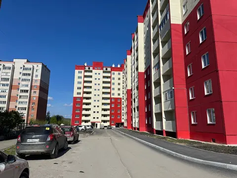 Жилой дом по ул. Б. Хмельницкого 76