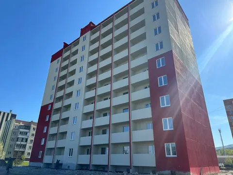 Жилой дом по ул. Б. Хмельницкого 76